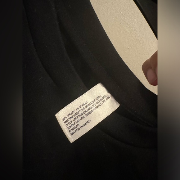 Top - Picture 2 of 2